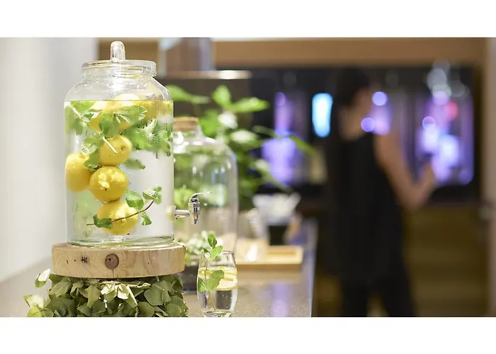 9hotel Republique 4* Parigi