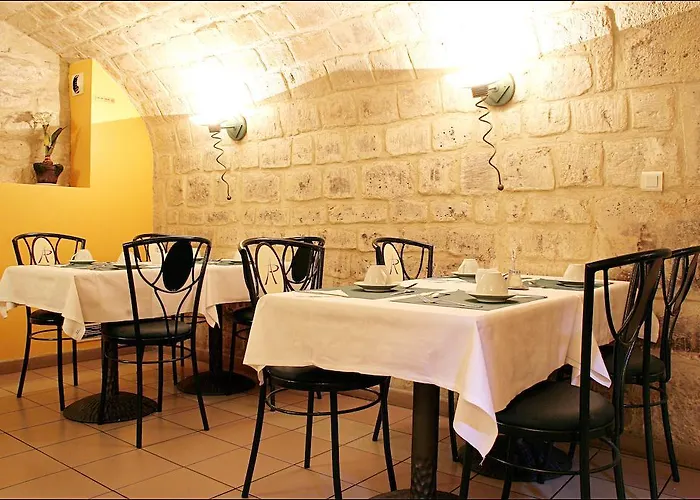 9hotel Republique Parigi