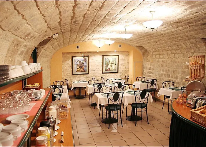 9hotel Republique Parigi