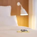 9هوتيل ريبابليك