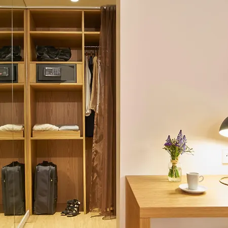 מלון 9hotel Republique