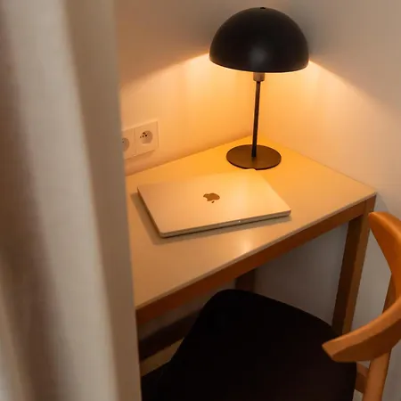 Hotel 9hotel Republique 4*