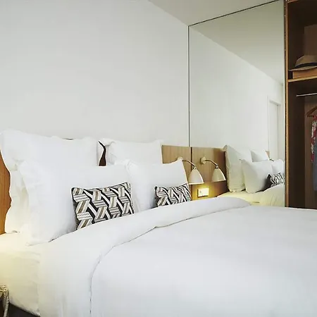 9hotel Republique Hotel 4*
