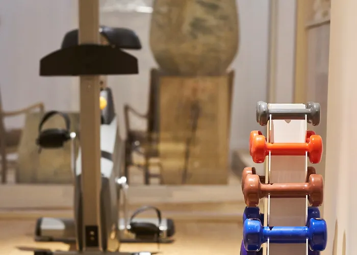 9호텔 리퍼블리크 4* 파리