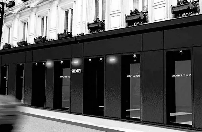 9hotel Republique Hotel