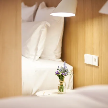 מלון 9hotel Republique פריז