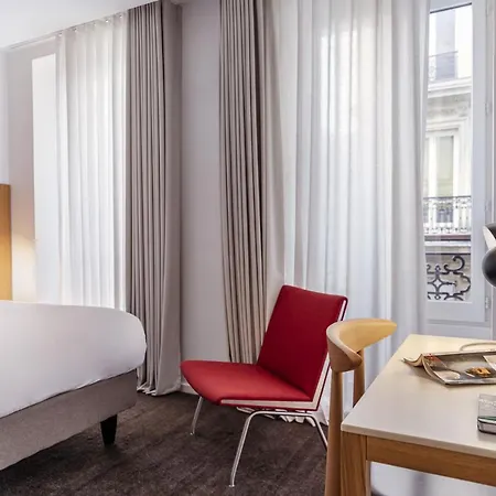 מלון 9hotel Republique