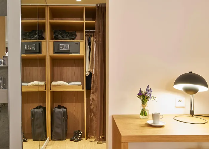 Otel 9hotel Republique